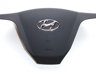 Накладка на руль на Hyundai Santa Fe 2012