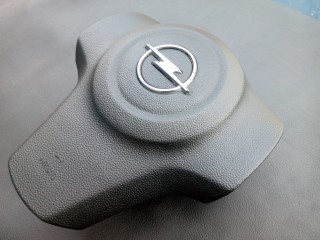Ремонт накладки на руль Opel Corsa D