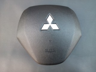 Ремонт накладки на руль Mitsubishi ASX