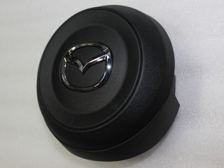Накладка на руль на Mazda CX 5 (с 2017 года)
